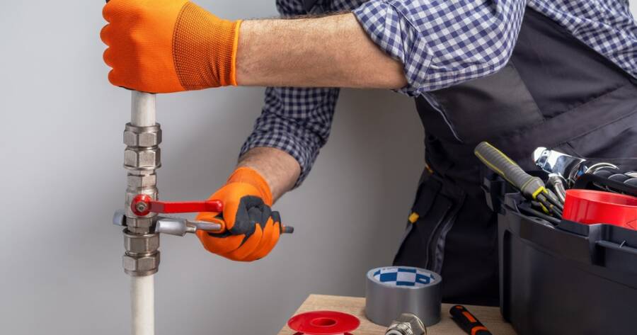How Do Expert Plumbers Protect Your Property?